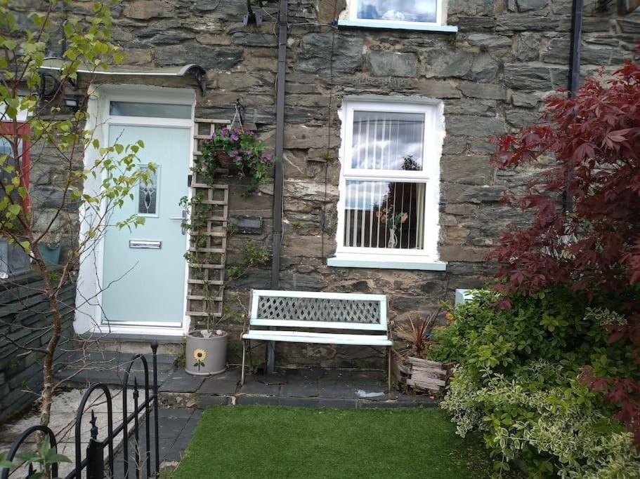 Mountain Walks Straight From The Doorstep Vila Blaenau Ffestiniog Exterior foto