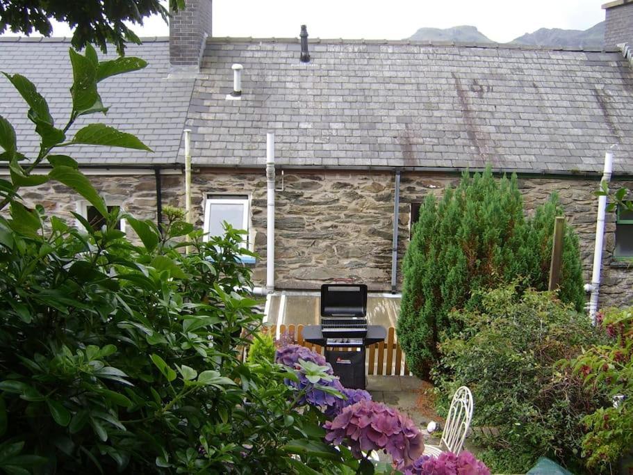 Mountain Walks Straight From The Doorstep Vila Blaenau Ffestiniog Exterior foto